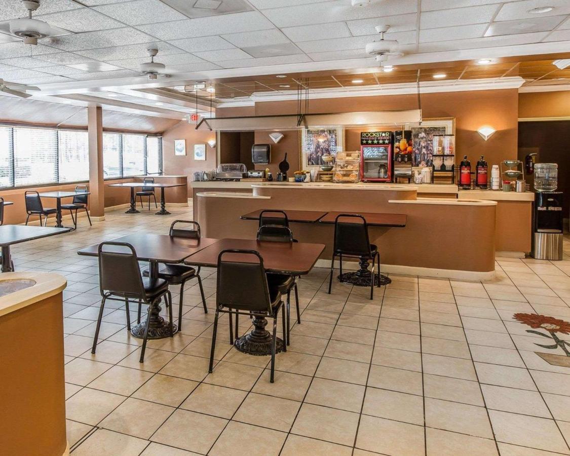 דאגלס Econo Lodge מראה חיצוני תמונה