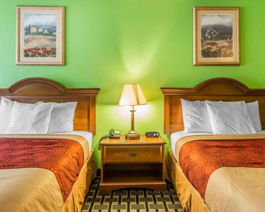 דאגלס Econo Lodge מראה חיצוני תמונה